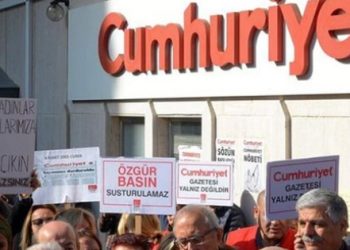 Cumhuriyet Vakfı Yönetim Kurulu seçimini iptal edildi