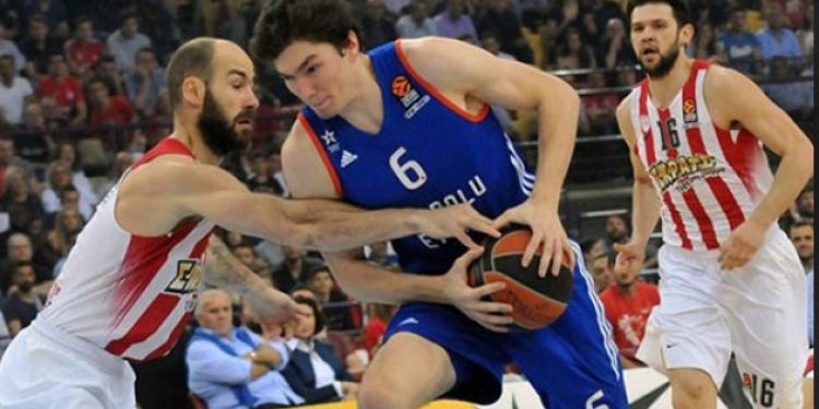 Anadolu Efes Avrupa’ya veda etti
