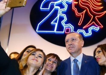 AKP’nin şeriatçı iktidar kuracağını mı zannetiniz?
