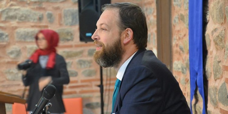 Fatih Tezcan: ATV’deki evlilik programına dokunan harcanır