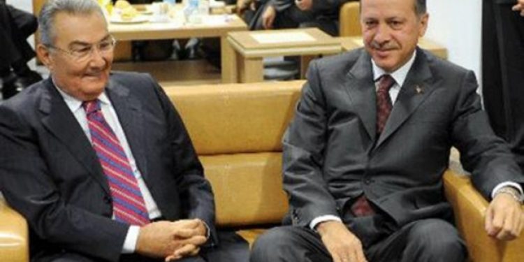 Kritik dönemlerin adamı: Deniz Baykal