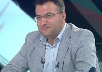 Cem Küçük’ün hedefinde Akif Beki ve Taşgetiren var
