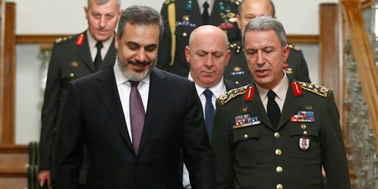 Meclis’in MİT ve Genelkurmay Çaresizliği