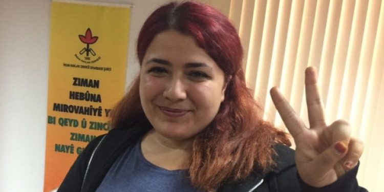 Gazeteci Beritan Canözer beraat etti