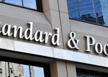​S&P, Türkiye’nin kredi notunun “negatif” olduğunu bildirdi