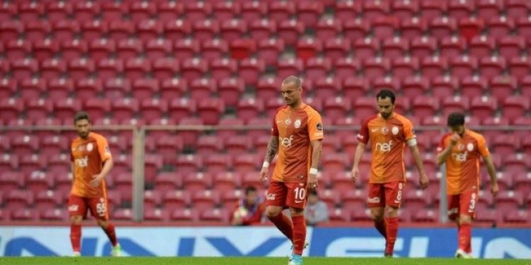 Kasımpaşa Cimbom’u dağıttı