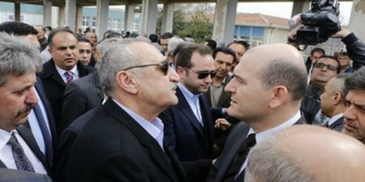 Kürt Hizmet Gönüllüleri ayrıca fişleniyor