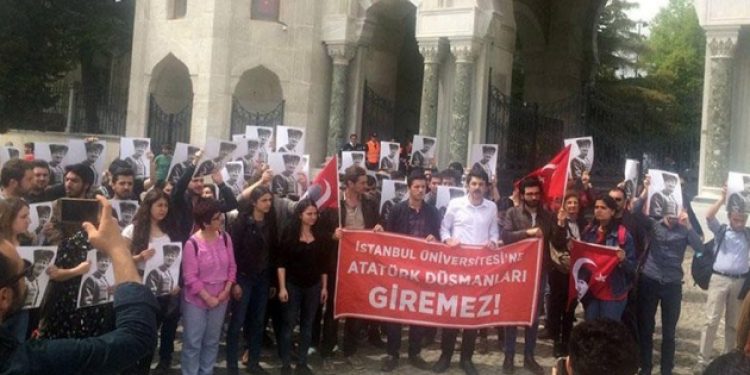 Mustafa Armağan üniversiteye sokulmadı