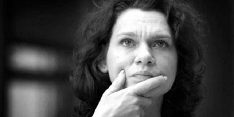 Almaya gidemediği ödül, Aslı Erdoğan’a verildi