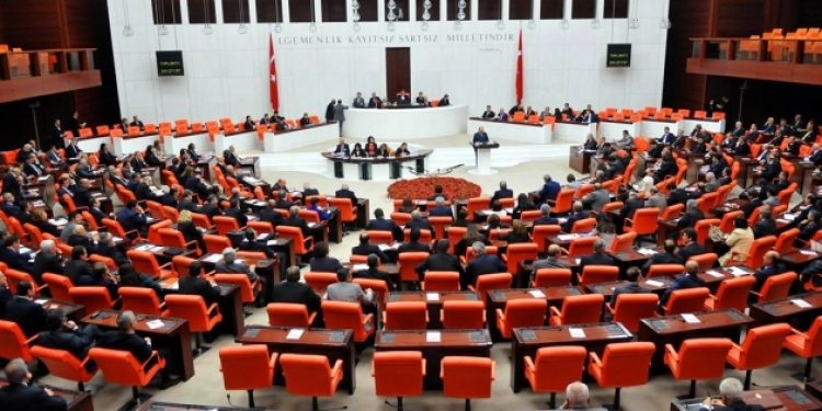 Yeni borç affı yasası Meclis’te kabul edildi