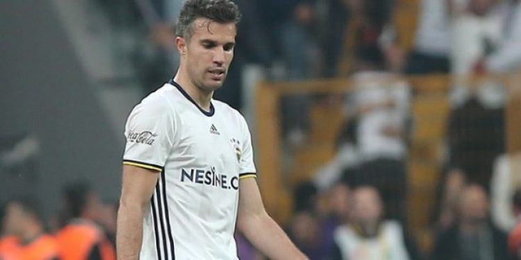 Van Persie ile yollar ayrılıyor!