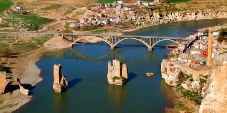 ​10 bin yıllık Hasankeyf yok oluyor!