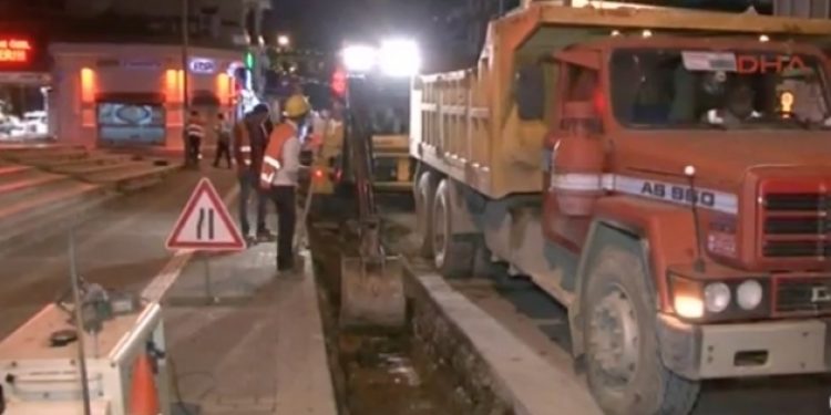 ​İstanbul’da metro kazısında sürpriz tünel; Ucu kuyumcuya çıktı!