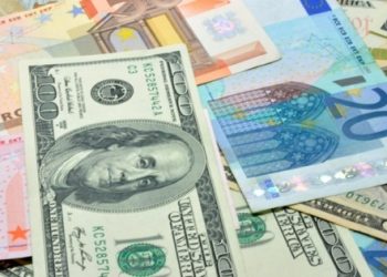 Dolar ve Euro’da ani yükseliş