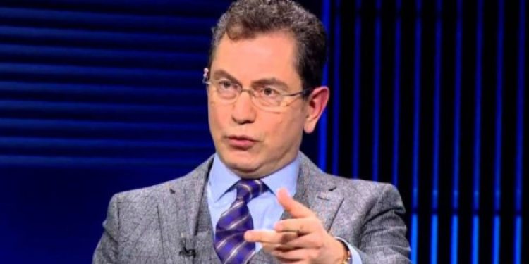 ​Tutuklu gazeteci Kadri Gürsel: Gazetecilerin gözü korkutulmak isteniyor