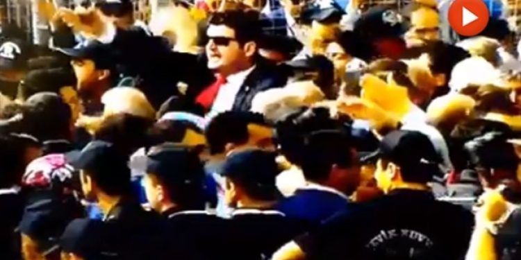 AKP kongresi girişinde gerginlik: polis müdahale etti