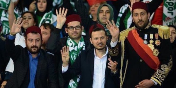 Silahla sandık basan vekil de MYK’da