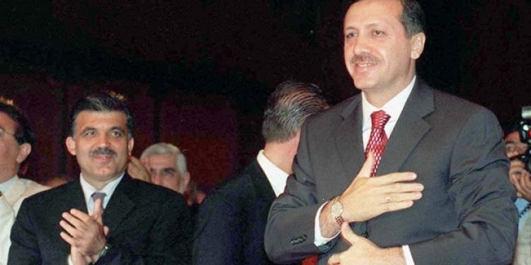AKP ve Erdoğan 16 yılda nereden nereye savruldu!
