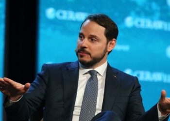 Çalık vergi kaçırmak için Berat Albayrak’a kanun çıkarttırdı!