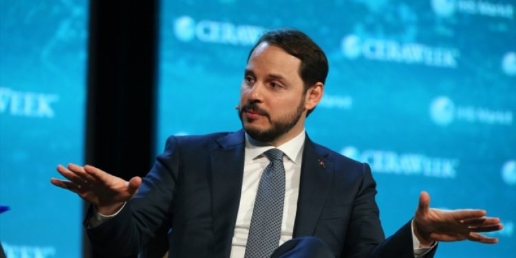 Çalık vergi kaçırmak için Berat Albayrak’a kanun çıkarttırdı!