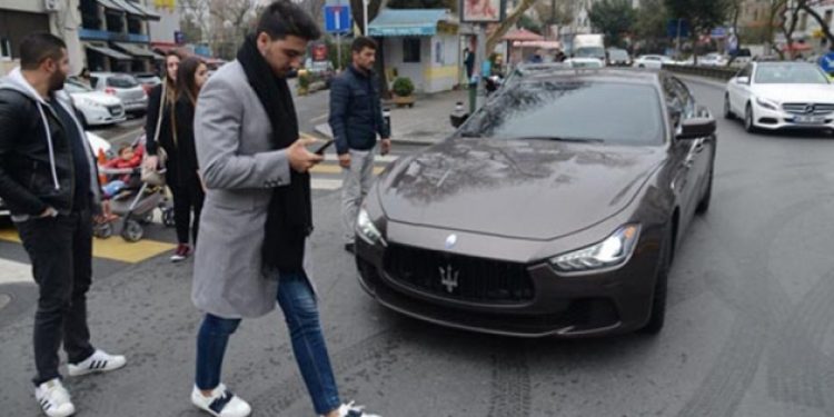 Ozan Tufan’ın başını bu otomobil mi yaktı?