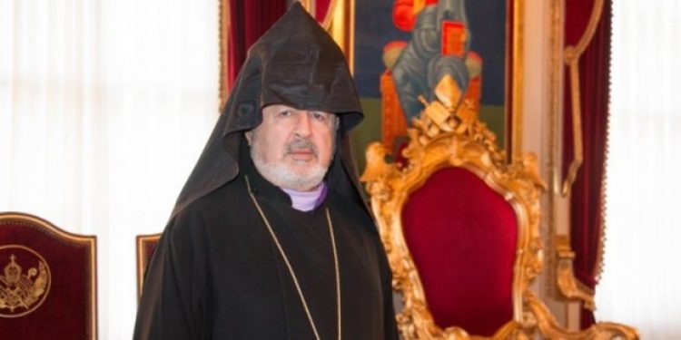 Patrik Vekili Aram Ateşyan istifa etti