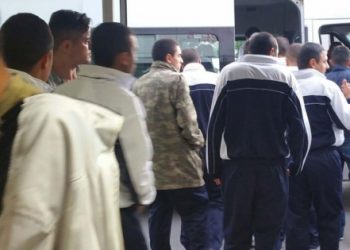 Kışlada alarm: 350 asker hastanede, 1 asker ŞEHİT