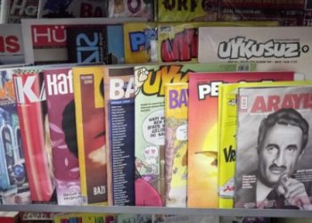 Bülent Ecevit’in dergisi 35 yıl sonra tekrar geri döndü!