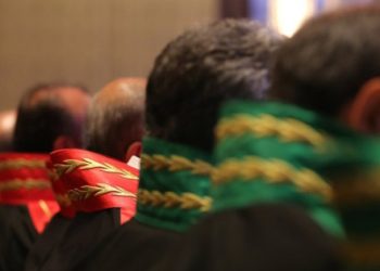 Tutuklu savcı cezaevlerindeki zulmü anlattı!