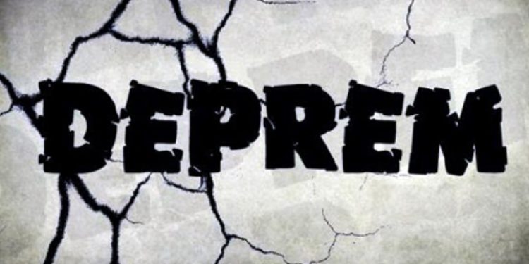 Manisa 5.1’lik depremle sarsıldı!