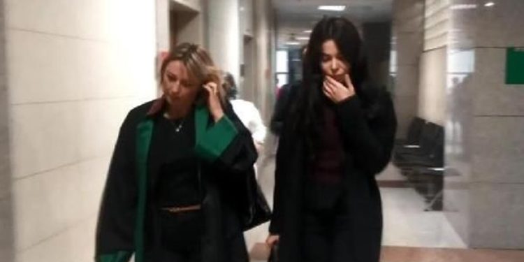 Asena bu kez tanıklarıyla geldi