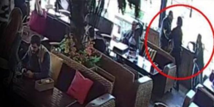 Sivil polislerden işadamına F… şantajı!