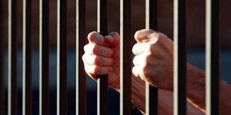 Binbaşının “Kaçakçılık yapıyor” diye ihbar ettiği araç MİT’in çıktı, tutuklandı