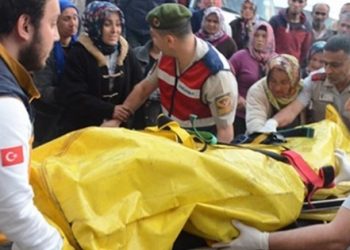 Madende mahsur kalan 2 işçinin cenazesine ulaşıldı
