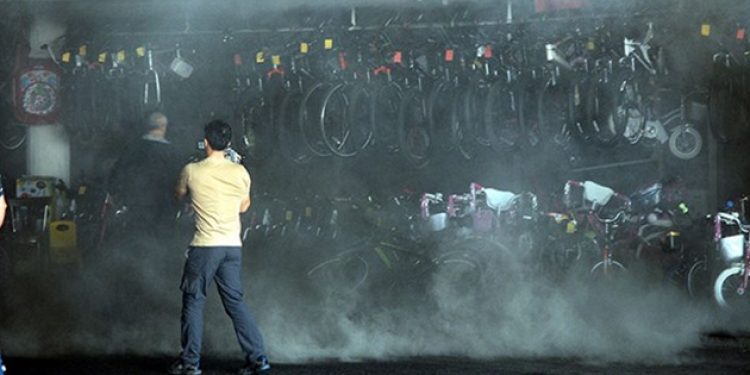 Fatih’teki Bisikletçiler Çarşısında yangın