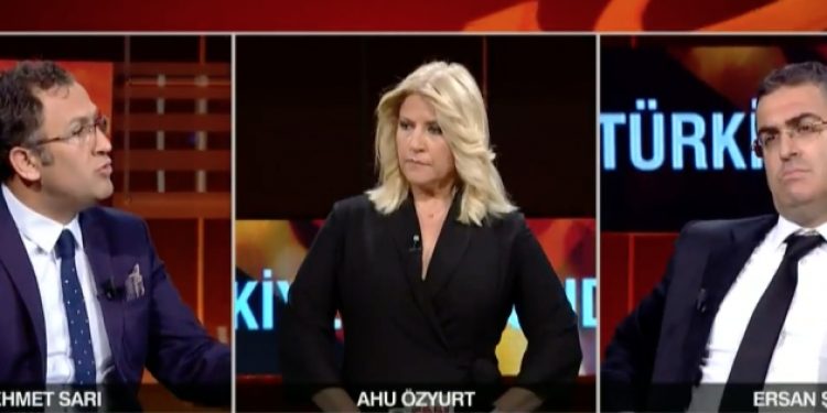 AKP’li hukukçu: Bylock tek başına delil olamaz