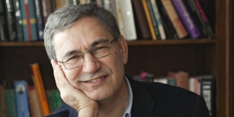 Almanya’dan Orhan Pamuk’a resmi kutlama
