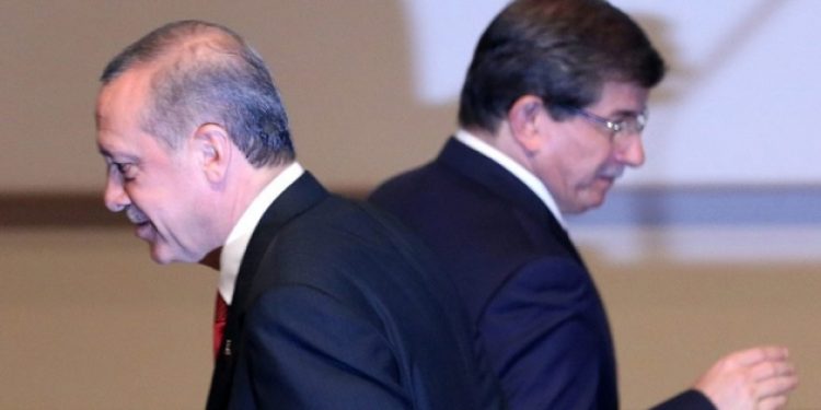 Davutoğlu suskunluğunu bozdu!