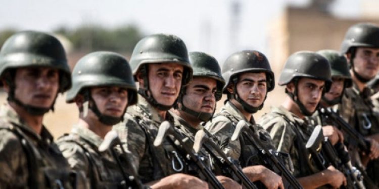 Katar’a asker gönderilmesini öngören anlaşma TBMM’de onaylandı