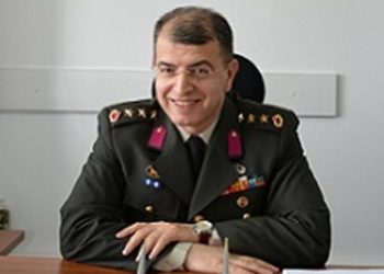 ‘Darbe emir-komuta zinciri içinde olacaktı’