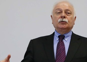 Demokrasi yoksa turisti unutun!