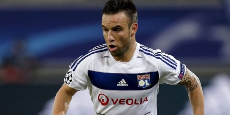 Fenerbahçe Valbuena’yı bu hafta bekliyor