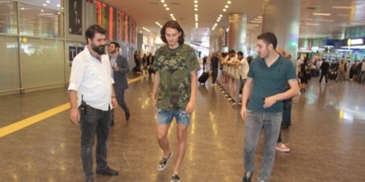 Enes Ünal yoklama kaçağı çıktı