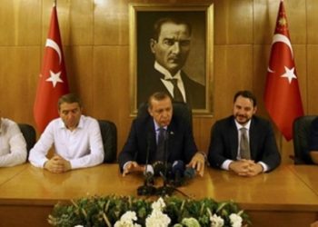 HDP Darbe raporuna şerh düştü çelişkileri gündeme getirdi!