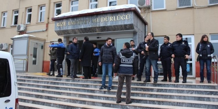 Suçu kocana at seni bırakalım