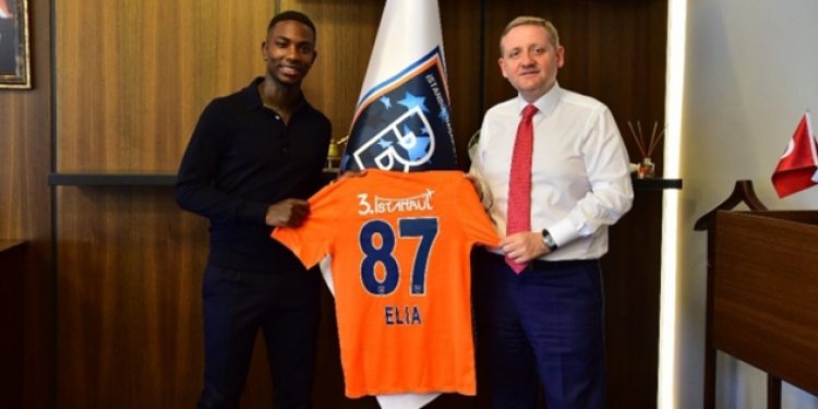 3 yıllığına Başakşehir’de