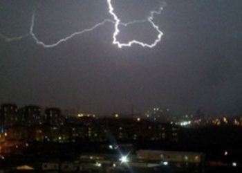 ​İstanbul’da akşam saatlerinden sonra gök gürültülü sağanak yağış bekleniyor