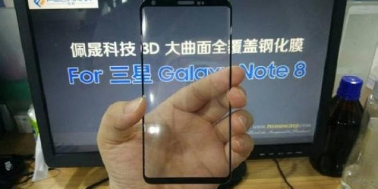 Galaxy Note 8’in ön yüzü böyle görüntülendi