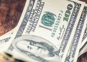 Dolar tutunamayarak yükselişe geçiyor!