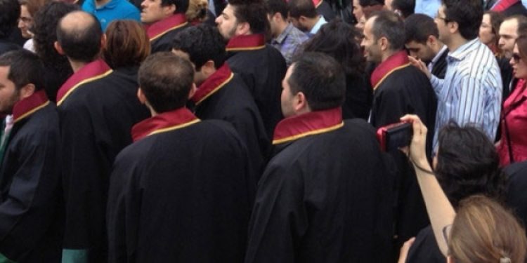 Hizmet Hareketi soruşturmasında 56 avukat hakkında yakalama kararı